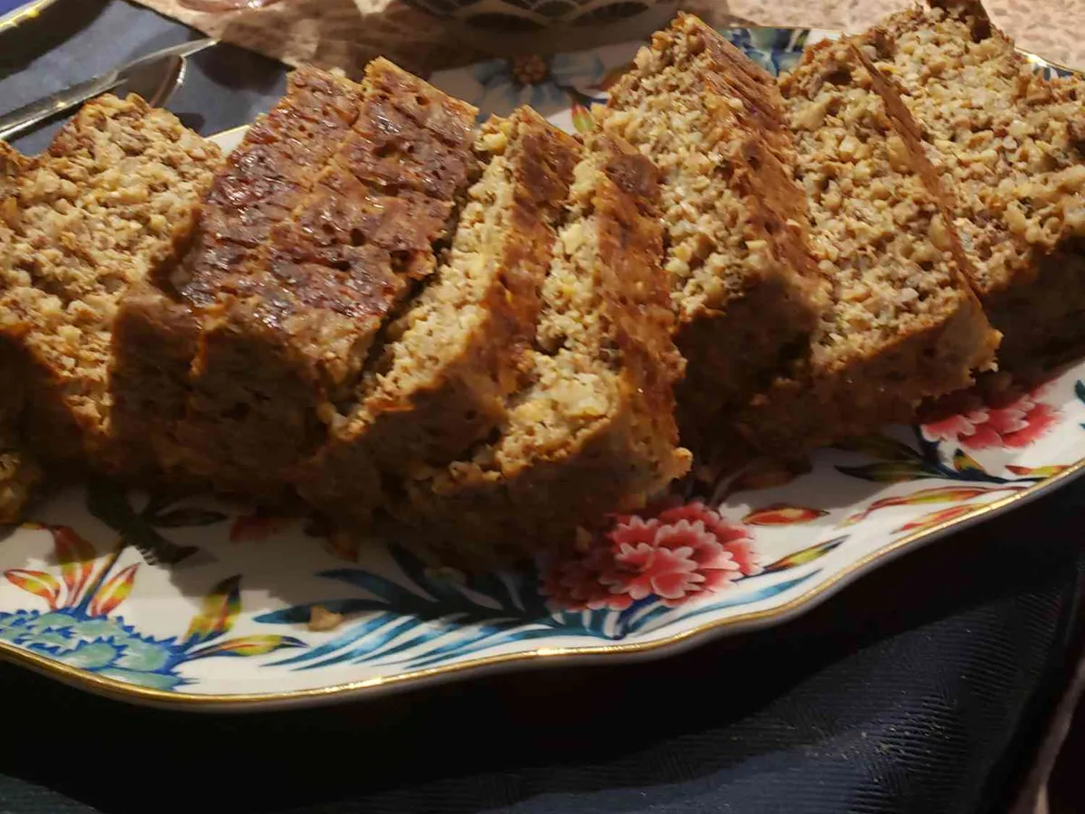 Nut and Vegetable Loaf