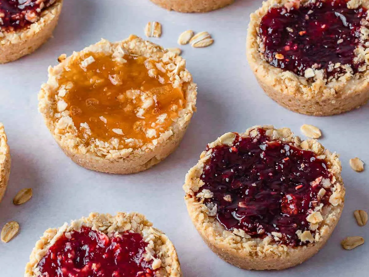 Oatmeal Jam Cookies