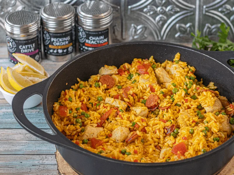 CHICKEN AND SAUSAGE PAELLA