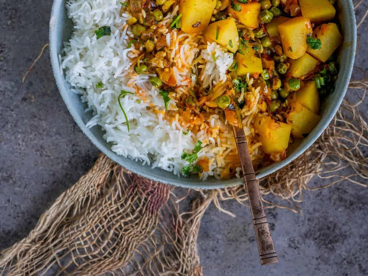 Peas & Potato Curry