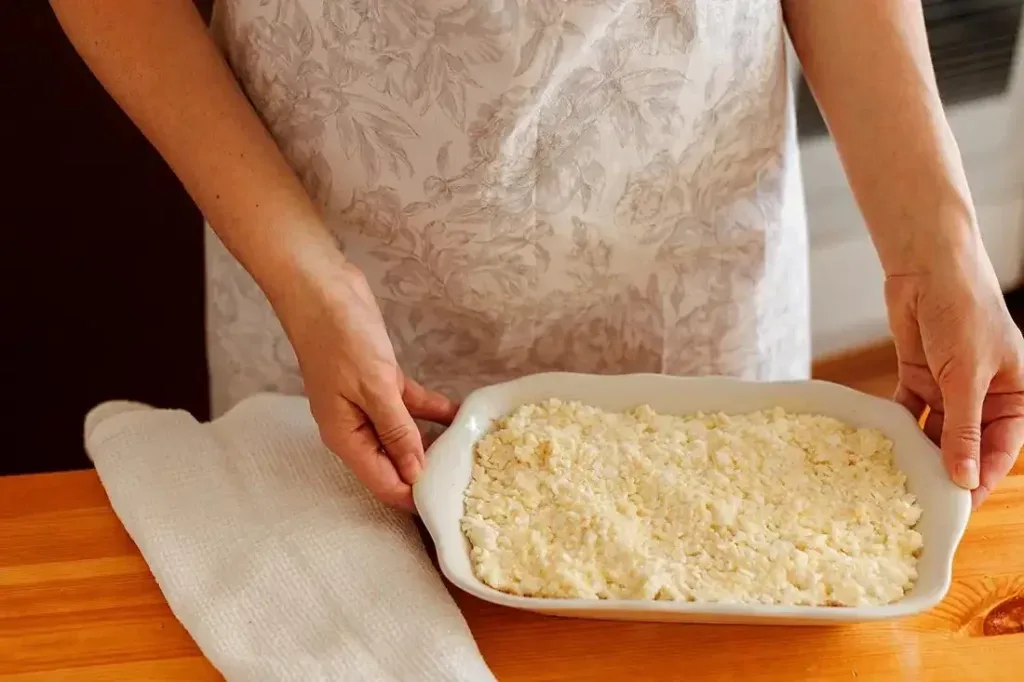 Pineapple−Cheese Casserole