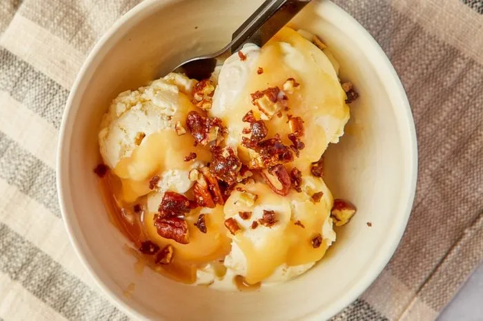 Pralines 'n' Cream Ice Cream