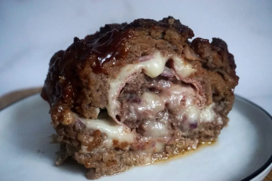 Provolone−Ham Celery Stuffing