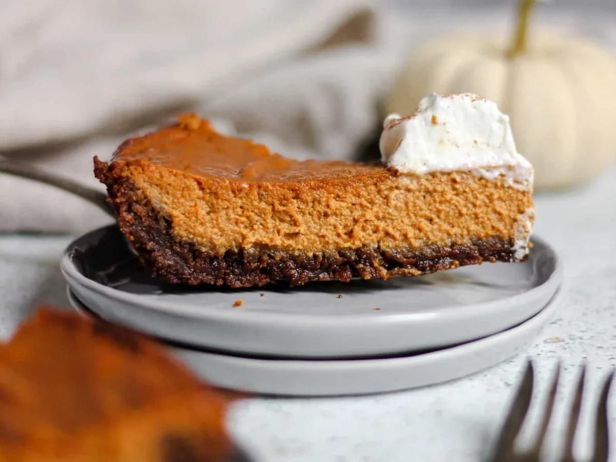 Pumpkin Gingersnap Pie
