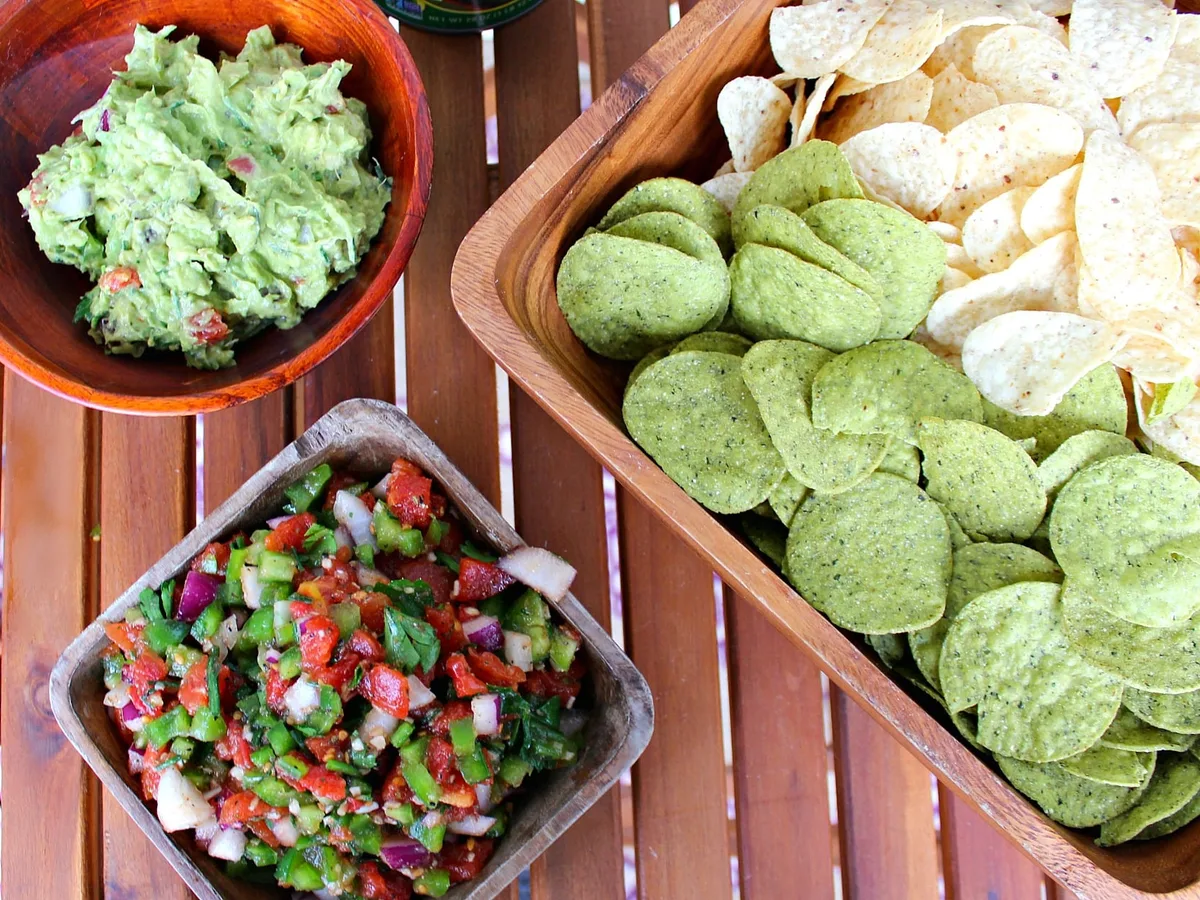 Quesadillas with Salsa and Guacamole