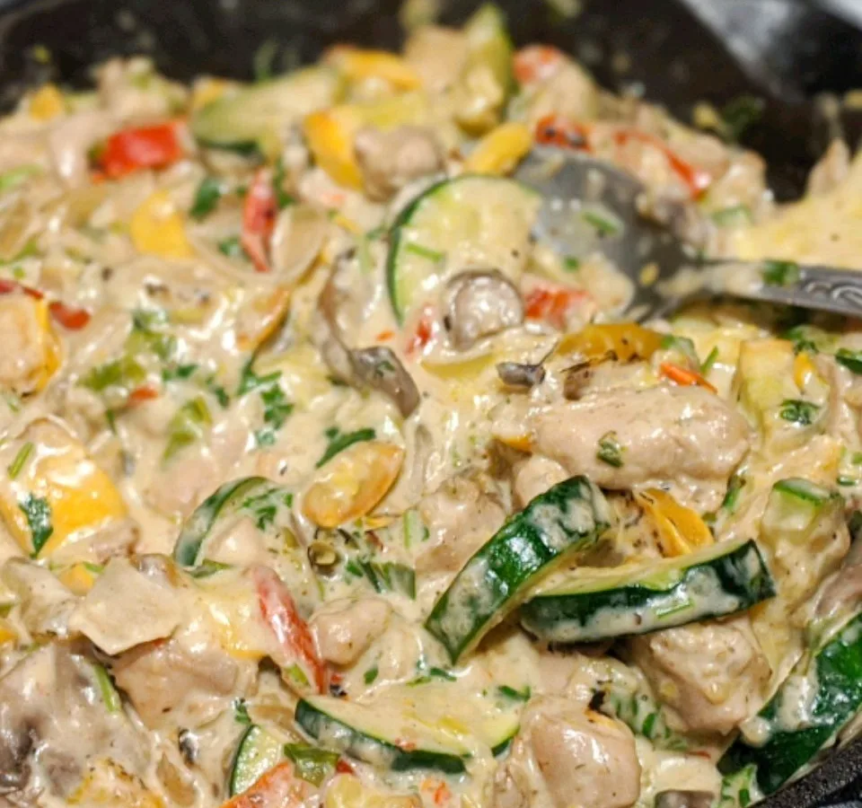 QUICK AND EASY MUSHROOM CHICKEN DINNER