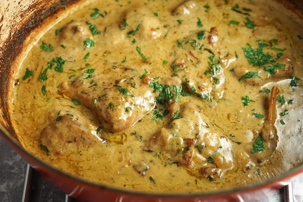 Rabbit In Tarragon Sauce