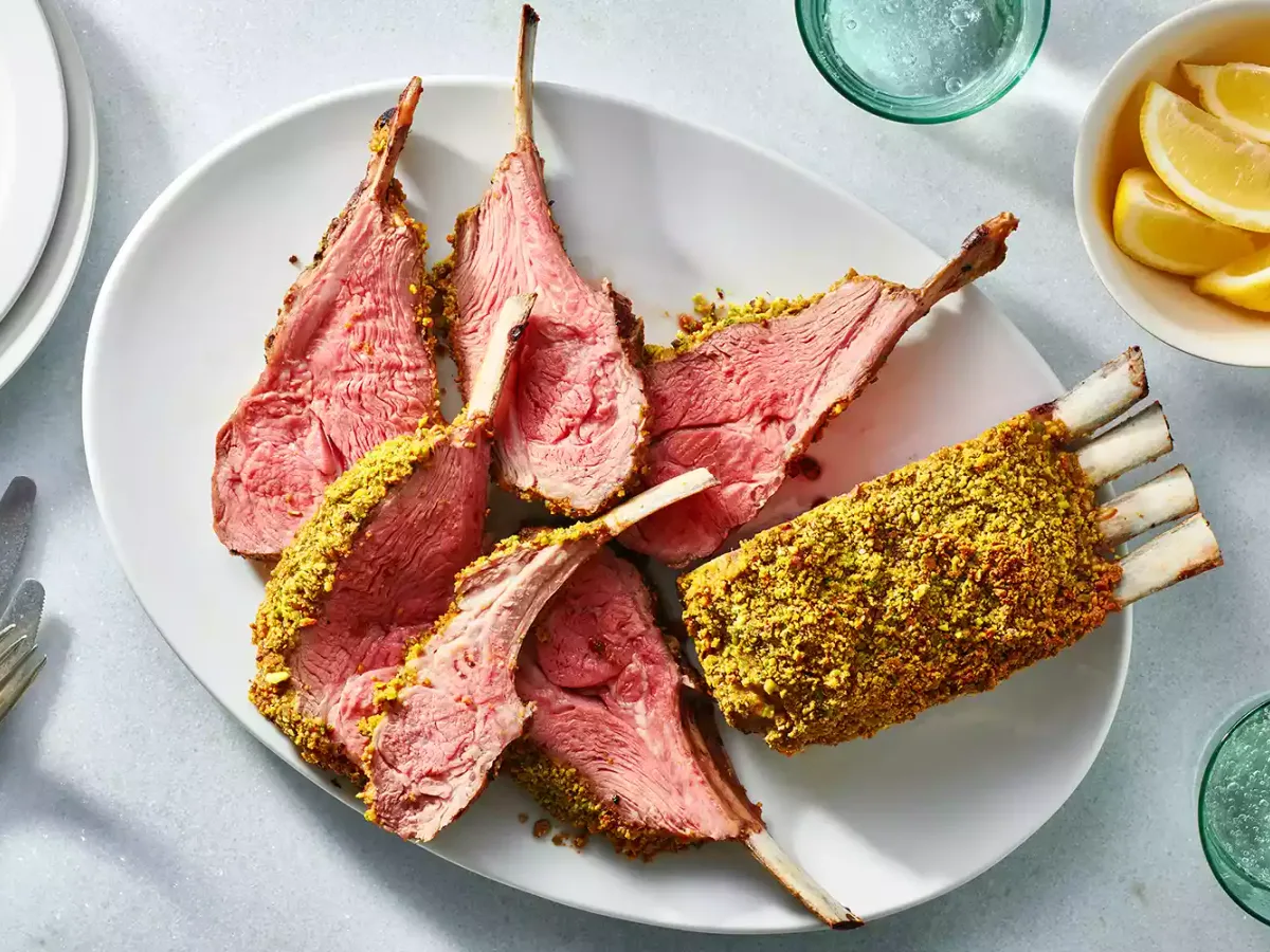 Rack of Lamb with Pistachio Crust