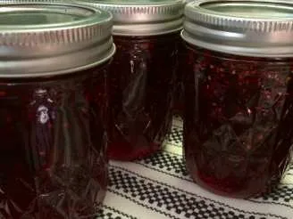 Raspberry Jalapeno Jelly