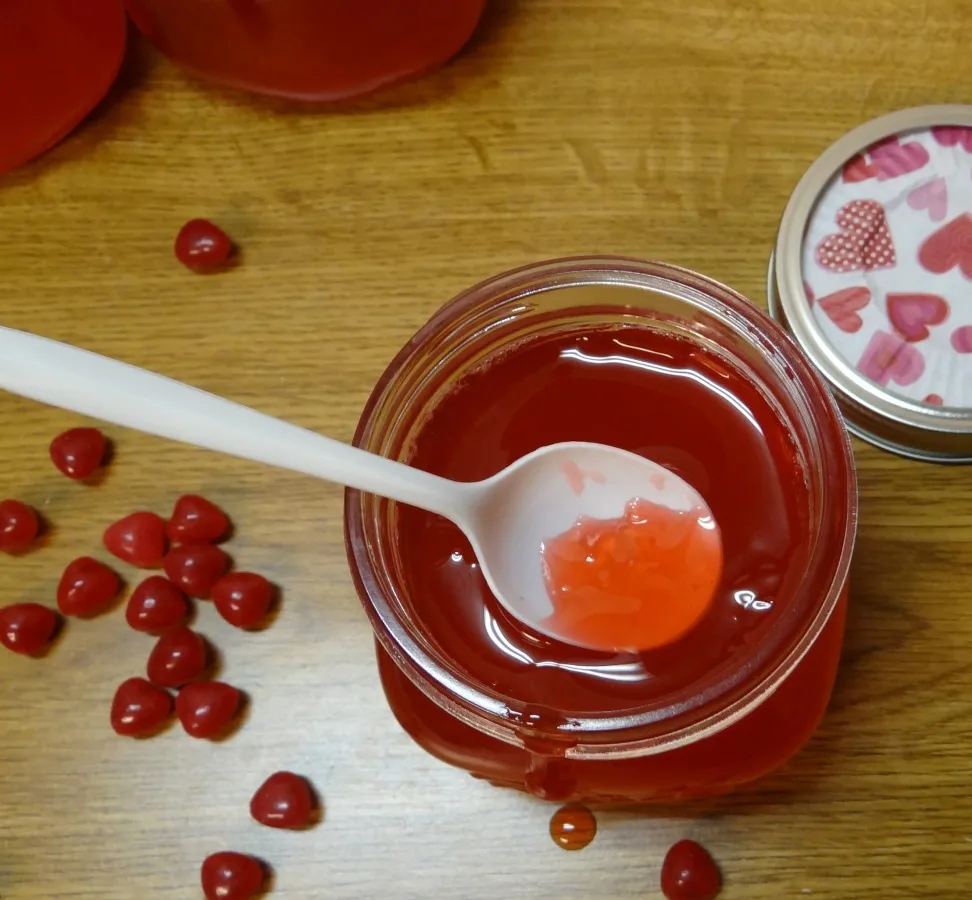 Red Hot Apple Jelly