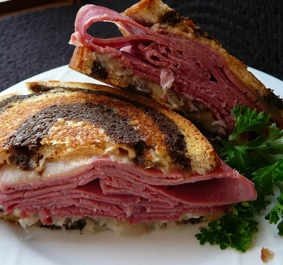Reuben Layered Salad