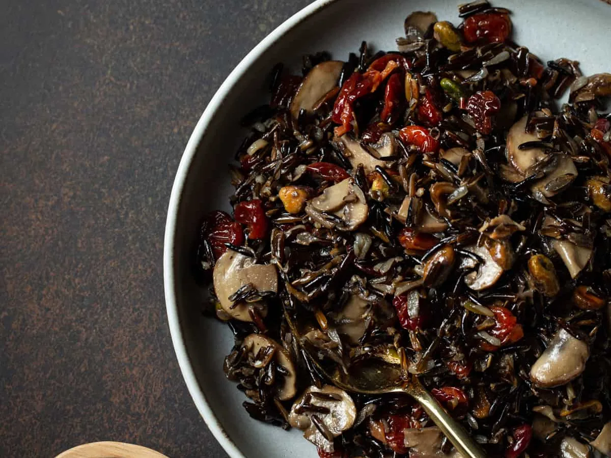 Rice with Mushrooms and Pistachios