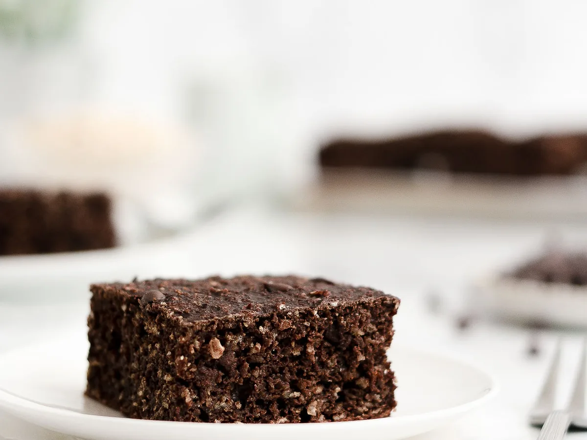Rolled Oats Chocolate Cake