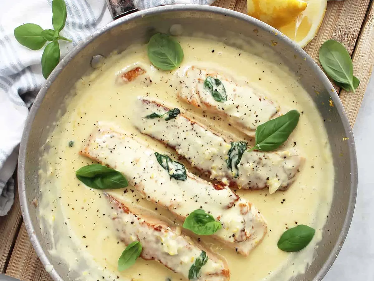 Salmon with Basil Cream Sauce