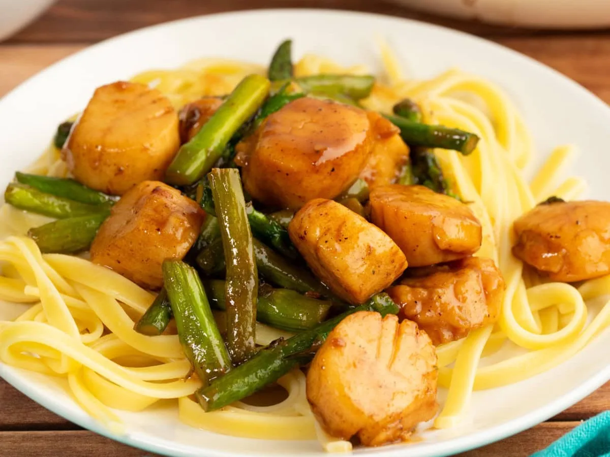 Scallops With White Butter Sauce