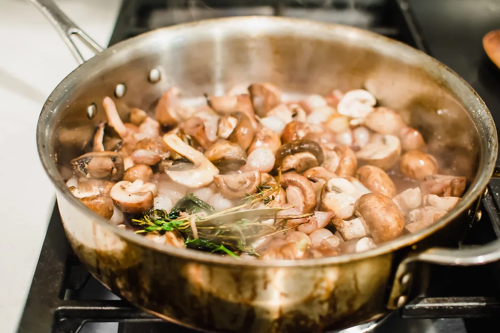 CROCKPOT COQ AU VIN WITH SHIITAKE MUSHROOMS