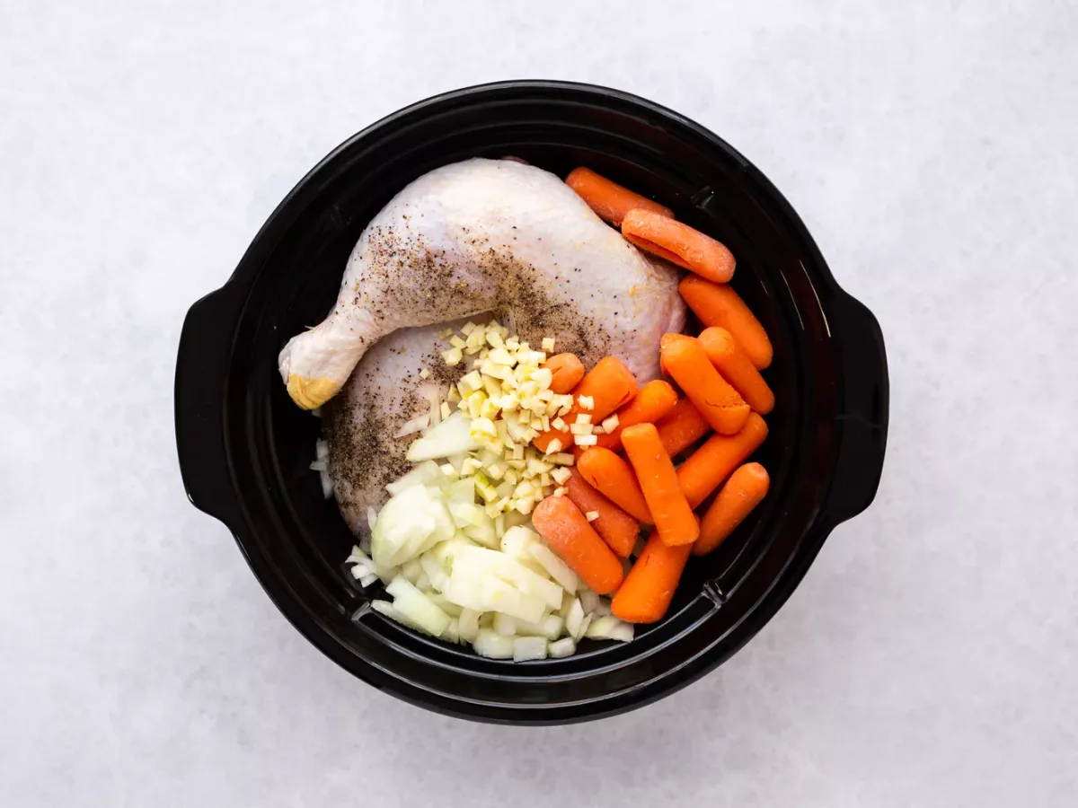 Slow-Cooked Chicken and Cabbage