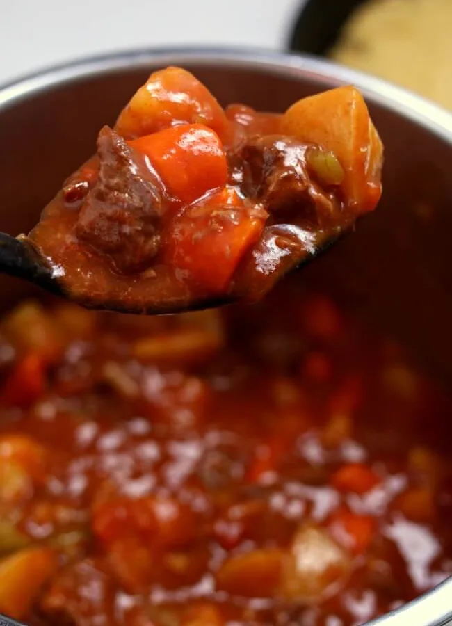 Slow Cooker Beef Stew