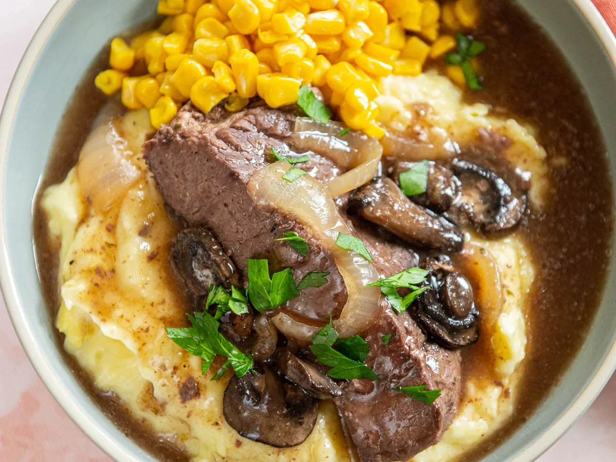 Slow Cooker Peppers and Steak
