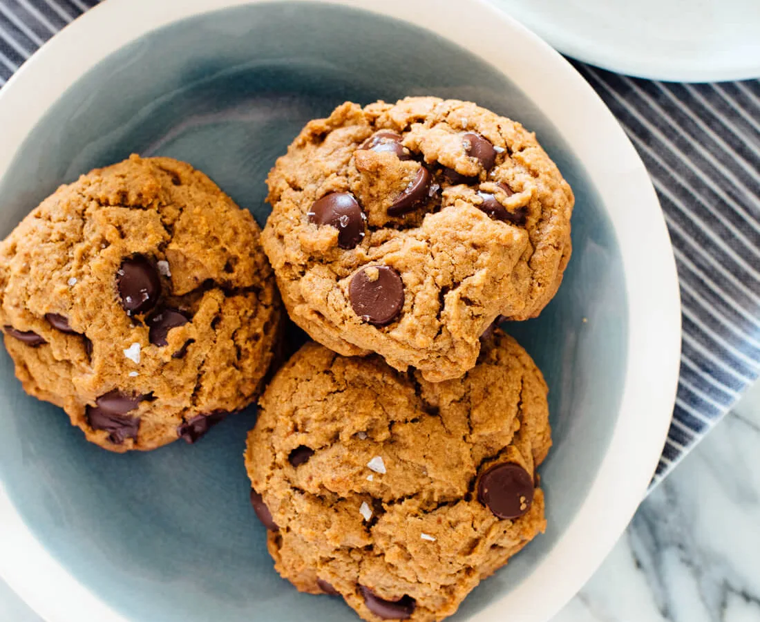 Soft Chocolate Chip Cookies