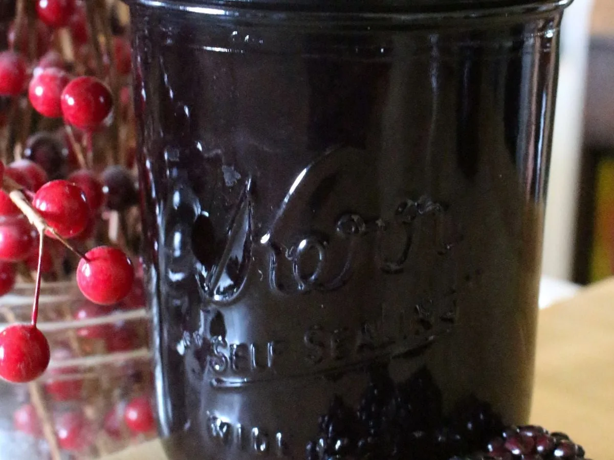 Spiced Blackberry Jelly