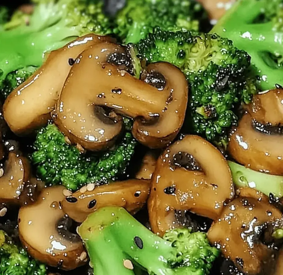 Stir-Fried Scallops with Broccoli and Mushrooms
