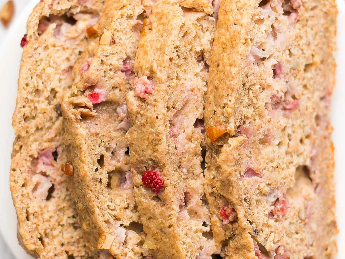 STRAWBERRY PECAN BREAD