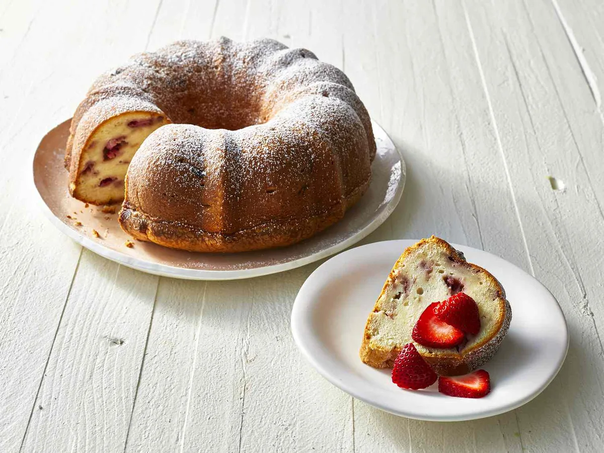 Strawberry Pound Cake