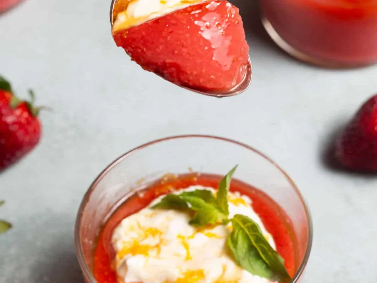Strawberry Pudding