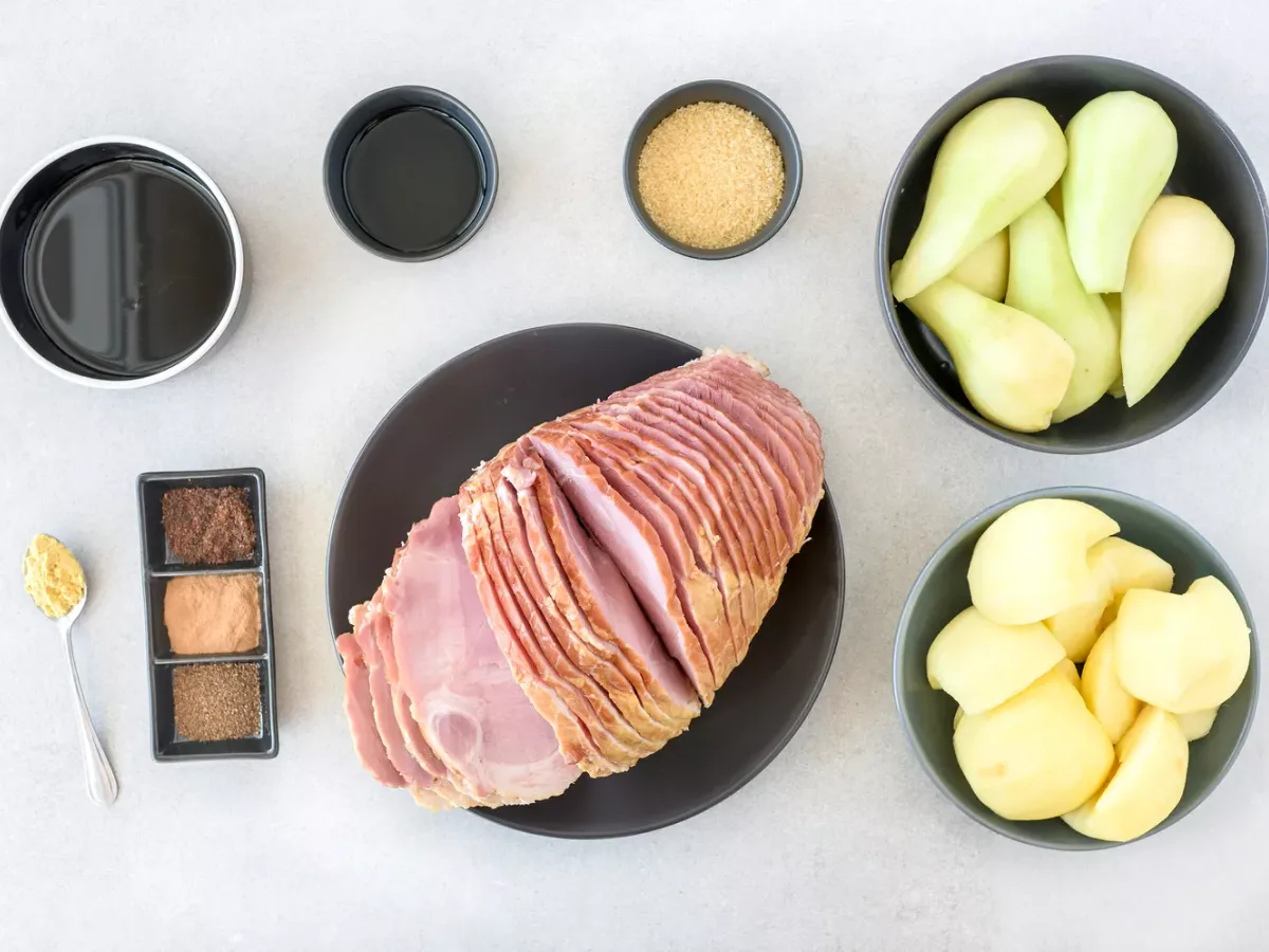 Sugarcane Baked Ham With Spiced Apples And Pears
