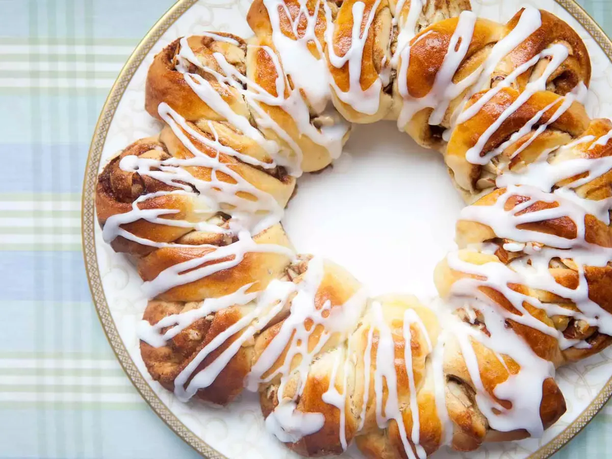 SWEDISH TEA RING