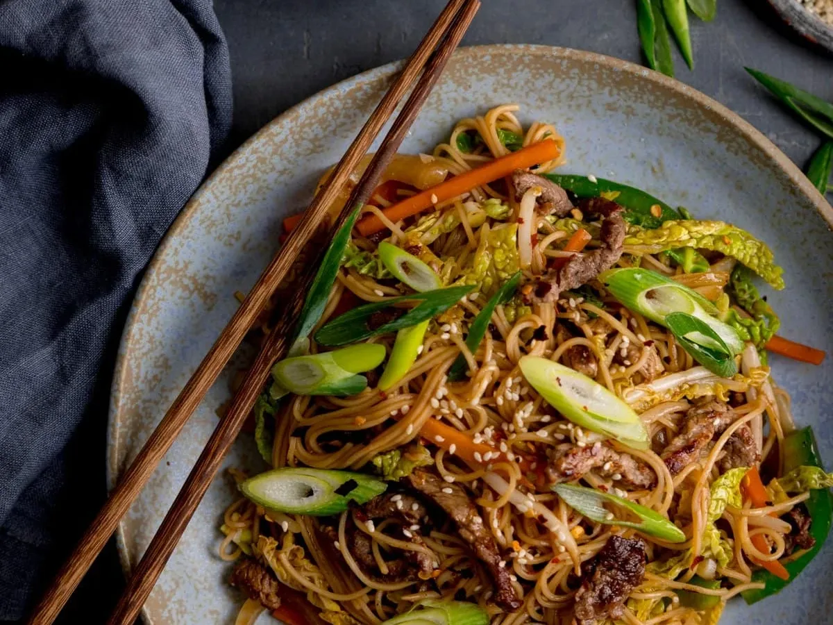 Vegetable Chow Mein