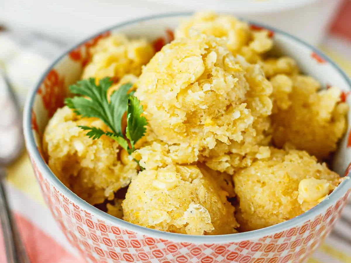 White Corn Meal Cake
