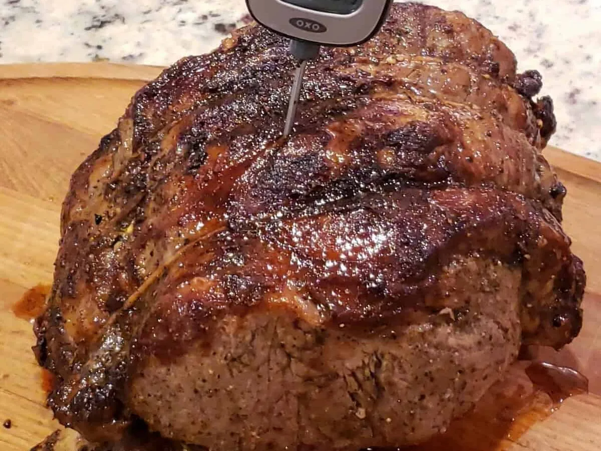 Whole Roasted Rib-Eye Roast