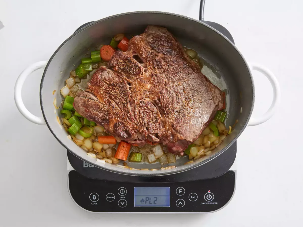 Yankee Pot Roast And Vegetables